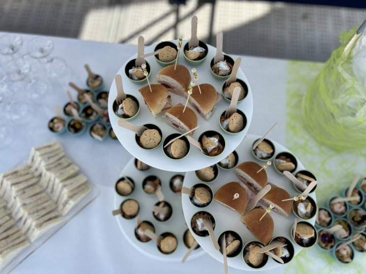 3AEFDA68 DD99 4902 AF45 A65C5D190C3E 1 105 c